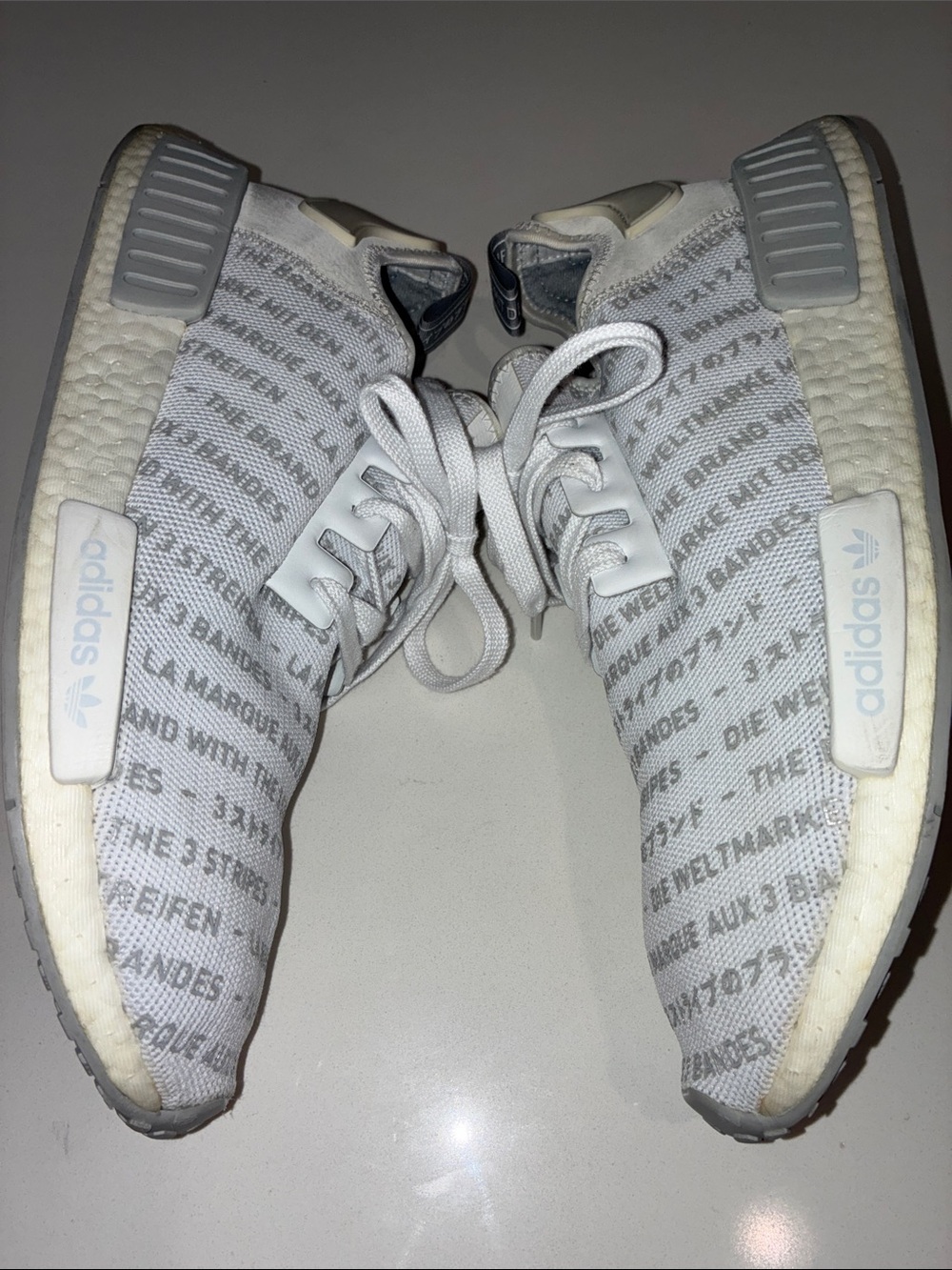 ADIDAS R1 Men’s White & Grey Athletic Sneakers Size 13. - Picture 7 of 9